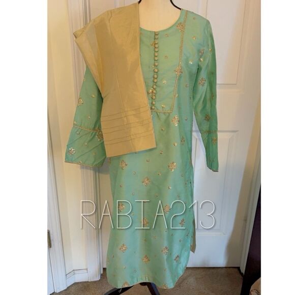 MALBUS PAKISTANI DESIGNER FORMAL DRESS 2 PIECE WEDDING FESTIVE - Picture 3 of 5
